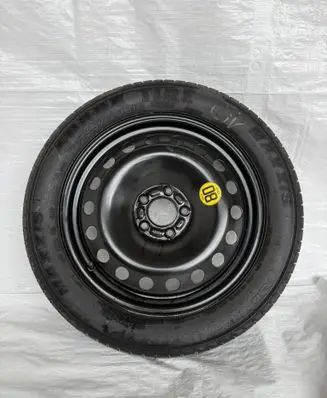 Ford Kuga II R17 spare wheel