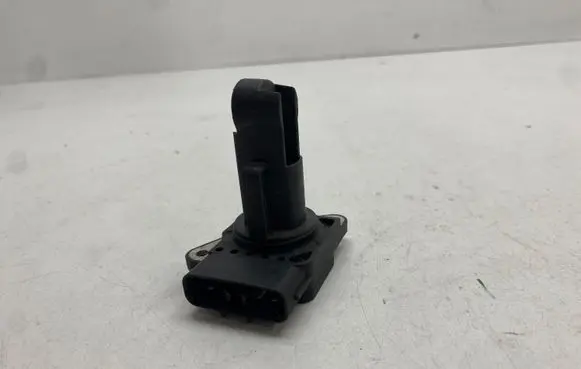Toyota Verso Mass air flow meter 22204oj010