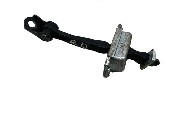 Nissan Qashqai Front door check strap stopper