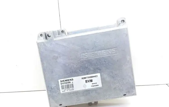 Renault Megane I Engine control unit/module 7700864451 S111730108