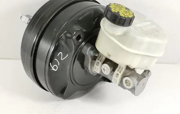 Ford Mustang VI Brake booster FR3C-2B195-MK