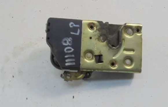 Peugeot Partner Front door lock
