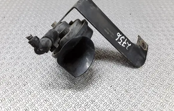 Volkswagen Touareg I Horn signal