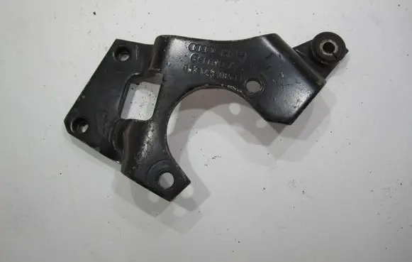 Audi 100 200 5000 C3 Power steering pump mounting bracket 053145385D
