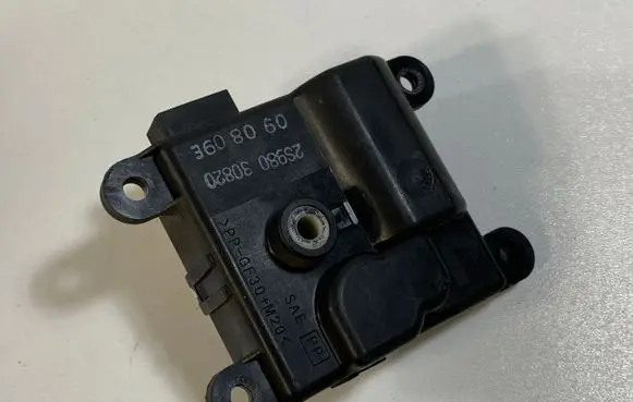 Opel Agila B Air flap motor/actuator 93196029 4710635 2S980
