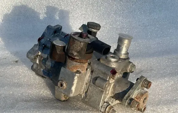 Audi A8 S8 D2 4D Power steering pump 4D0145165AJ 769297412