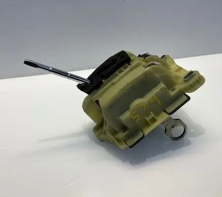Mercedes-Benz CLC CL203 Gear shifter/selector A2032670327 100610010 2032670327