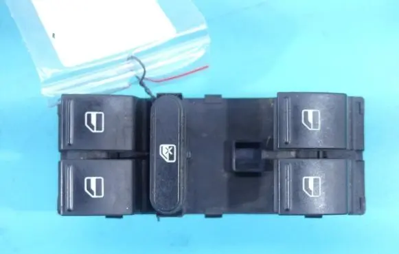 Volkswagen Golf VI Electric window control switch 1K4959857B IMPRK981131
