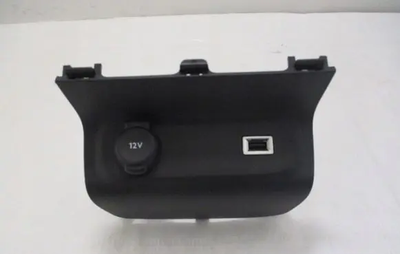 Citroen C3 USB socket connector 9829485677