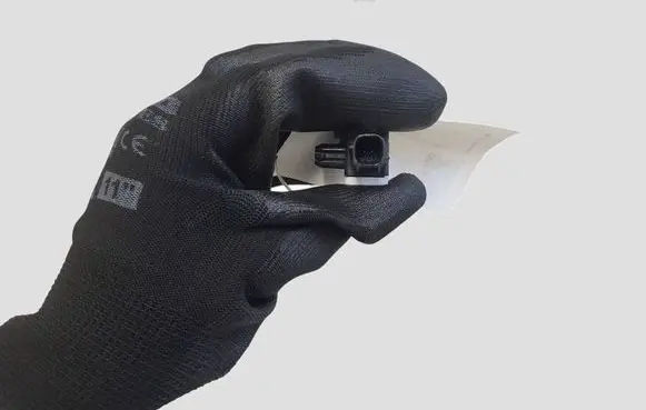 Volvo S60 Airbag deployment crash/impact sensor 31334336