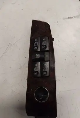 Mercedes-Benz S W220 Electric window control switch 9001889