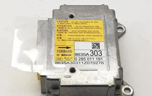 Mitsubishi ASX Airbag control unit/module 8635A303