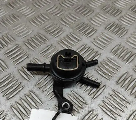 Porsche Macan (95B) Other engine bay part 7P5121671