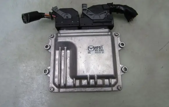 Mazda CX-30 Engine control unit/module ECU HF0118881A