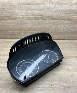 BMW 5 E60 E61 Speedometer (instrument cluster) 9177261 110080213