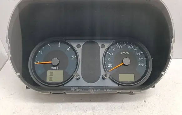 Speedometer (instrument cluster)