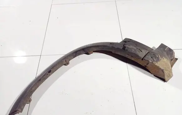 Ford Maverick Front arch trim yl8416a075bew yl84-16a075-bew