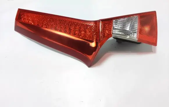 Volvo XC70 Tailgate rear/tail lights