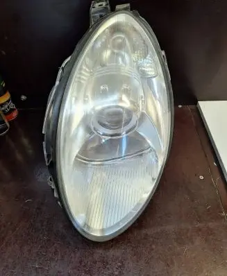 Mercedes-Benz R W251 Headlight/headlamp A2518260191 26344900