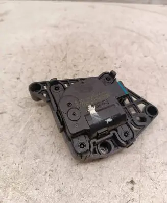 KIA Rio Air flap motor/actuator H400730890