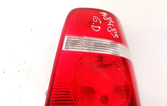 Volkswagen Touran I Rear/tail lights