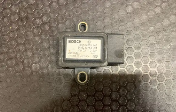 ESP acceleration yaw rate sensor