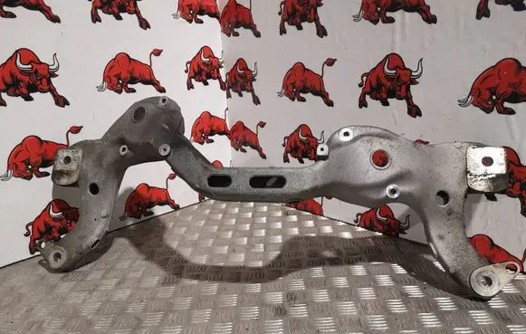Porsche Cayenne (92A) Engine mounting bracket 7P0199207A
