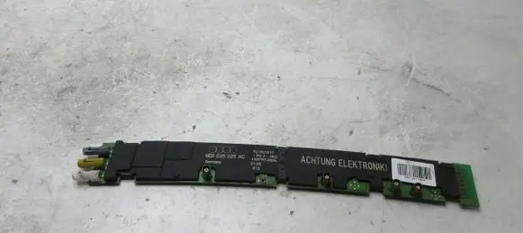 Audi A8 S8 D3 4E Aerial antenna amplifier 4E0035225AC 921901017 4100775700094
