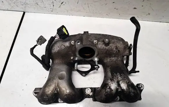 Toyota Prius (XW20) Intake manifold 