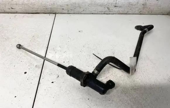 Clutch master cylinder