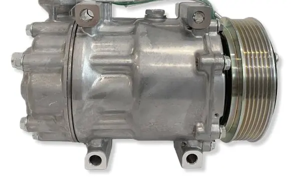 Ford Fiesta Air conditioning (A/C) compressor (pump) 5S6119D629AA