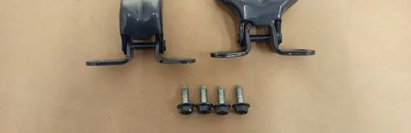 Rear door hinge set