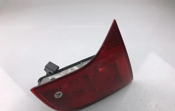 Audi A4 S4 B8 8K Tailgate rear/tail lights 8E9945093