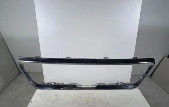 Seat Ibiza V (KJ) Front bumper upper radiator grill 3F0854643B