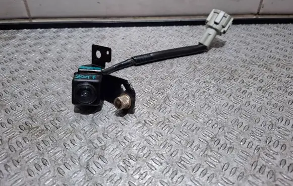 Nissan Navara D23 Reversing camera 284424JA0B 2052349 VCBN565B