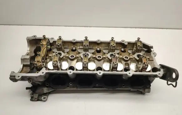 Mercedes-Benz ML W164 Engine head A1560106420
