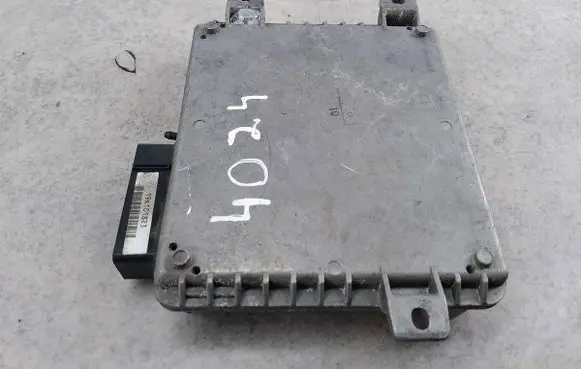 Land Rover Freelander Engine control unit/module ECU MKC104393