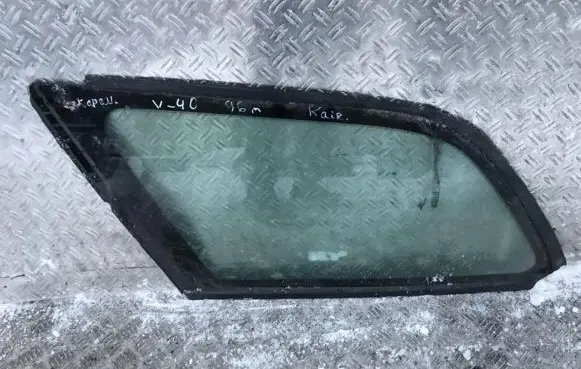 Volvo S40, V40 Rear side window