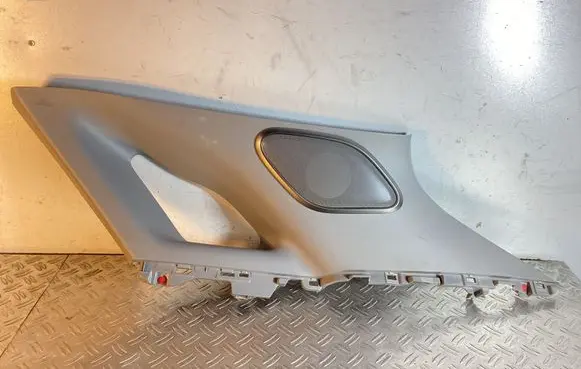 (C) pillar trim