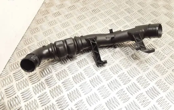 Intercooler hose/pipe