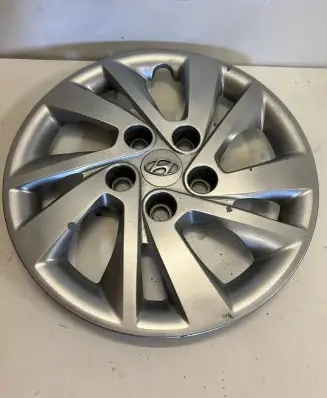 Hyundai Elantra VI Original wheel cap 52960-F2000