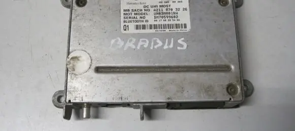 Mercedes-Benz CLS C219 Bluetooth control unit module A2118703226