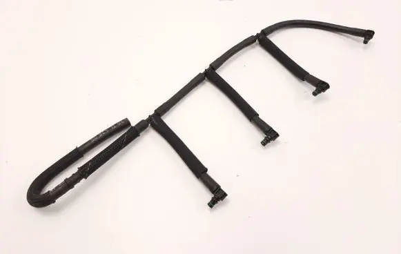 Volkswagen Golf VI Fuel return line/hose 