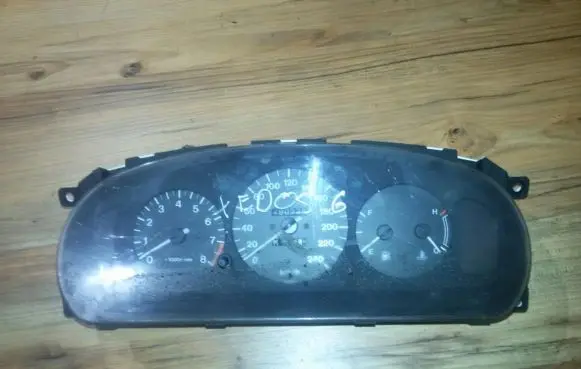 Mazda Xedos 6 Speedometer (instrument cluster)