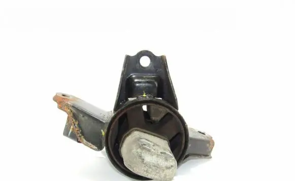 Hyundai i30 Engine mount bracket