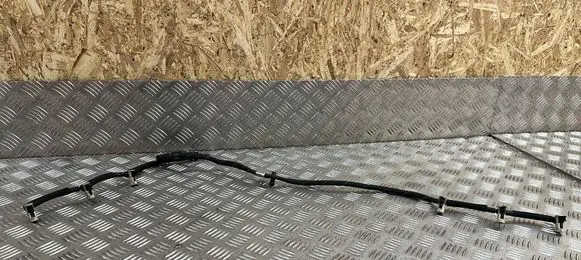 Jaguar XJ X351 Fuel return line/hose 9X2Q9K022BE 0445130039