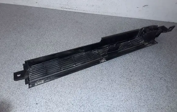 BMW 5 E39 Other trunk/boot trim element 8185228