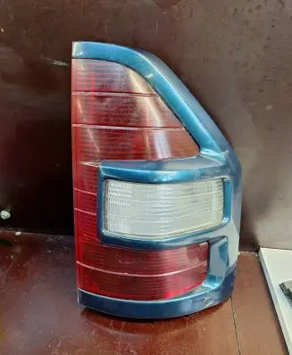 Mitsubishi Pajero Rear/tail lights