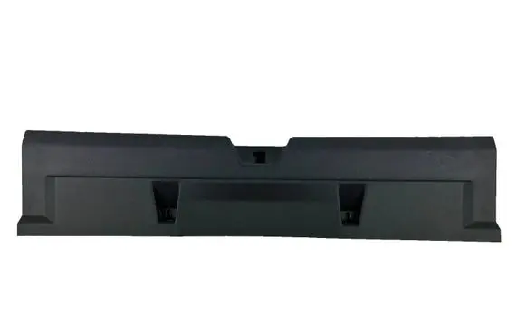 Trunk/boot sill cover protection