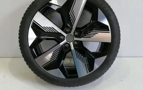 Renault Kadjar R20 alloy rim 
